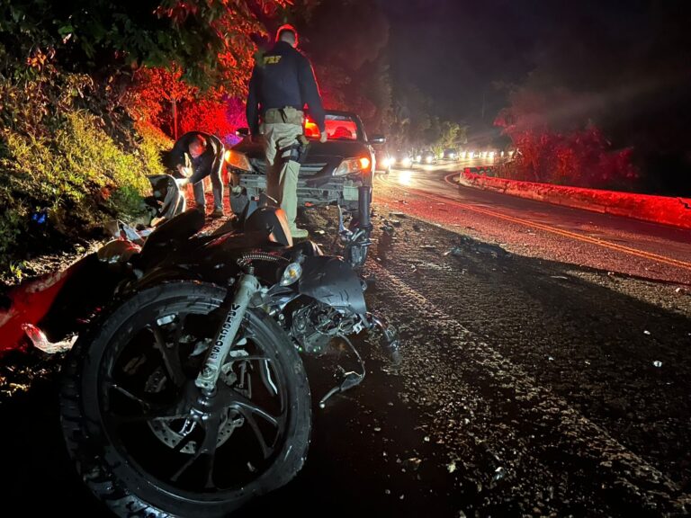 Acidente deixa motociclista gravemente ferido na BR-116 em Ivoti