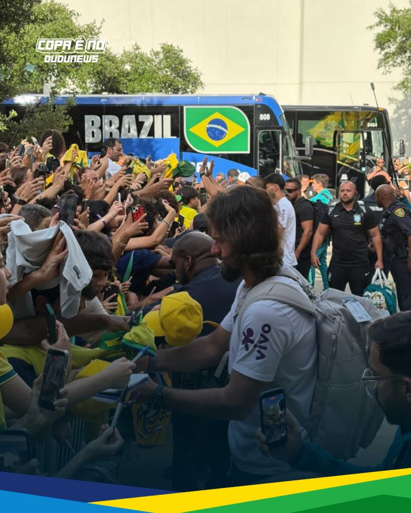 Prontos pra guerra: Seleção já está em Houston para enfrentar o Japão e é flagrada pela equipe DuduNews. Foto: Eduardo Rockenbach e Matheus Beck