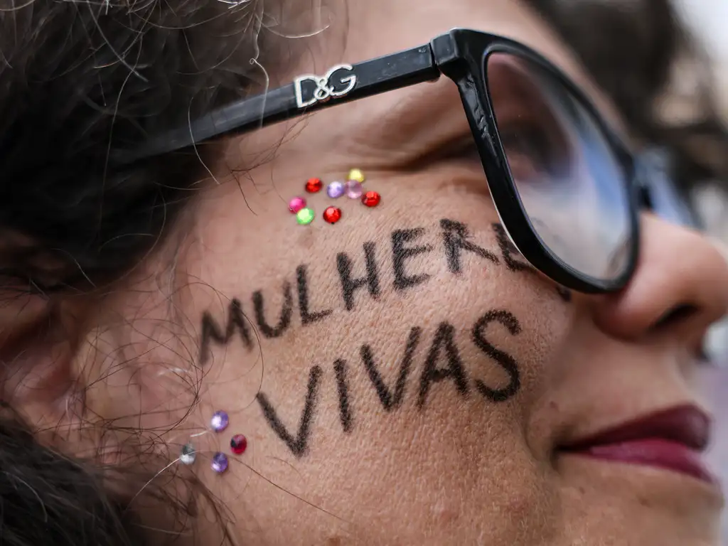 Mulher, manifestação, direito da mulher, feminicídio,