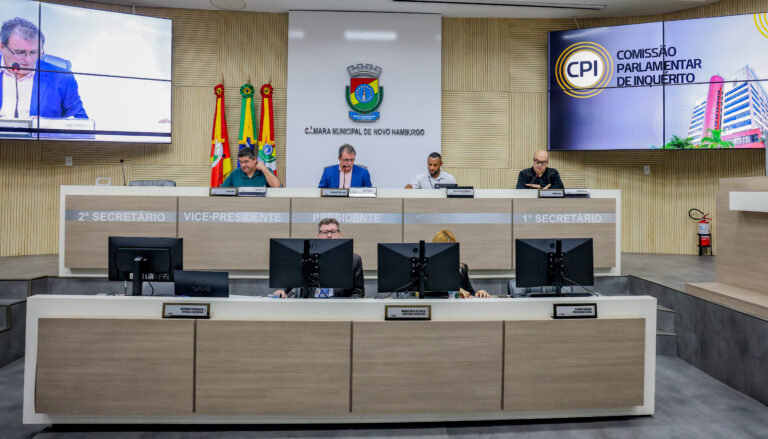 CPI: Em depoimento, diretora diz que alertou Prefeitura sobre pagamentos à secretária em janeiro e só recebeu resposta em julho