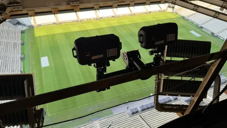 Impedimento semiautomático deve ser implementado já na próxima rodada do Brasileirão, segundo a CBF