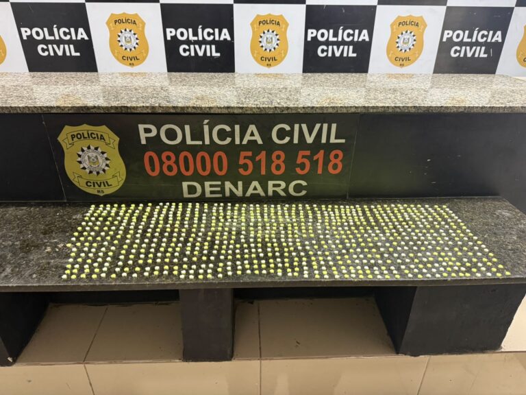 "Tele-entrega" de drogas é flagrada pela Polícia e homem é preso com mais de mil comprimidos de ecstasy em Novo Hamburgo
