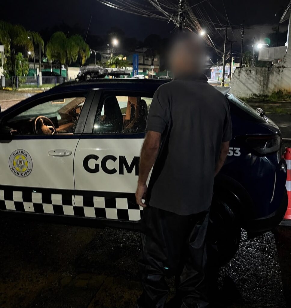 Homem é detido pela Guarda por importunação sexual contra adolescente no Centro de Estância Velha