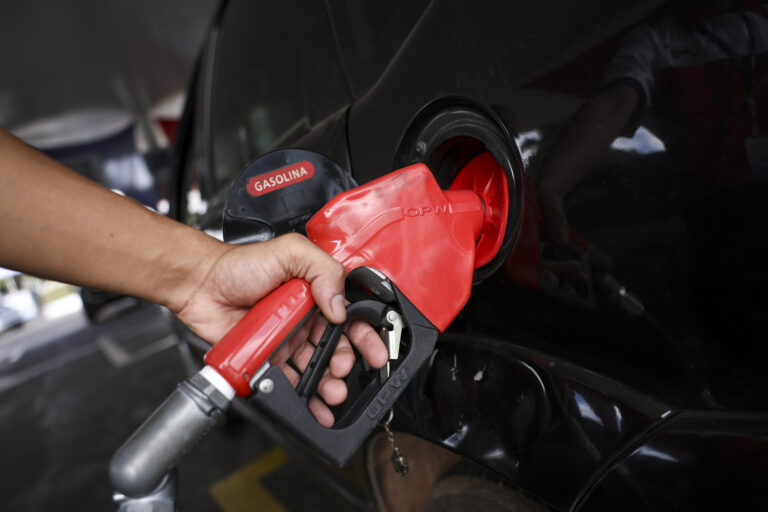 Postos de combustível. Agência Brasil