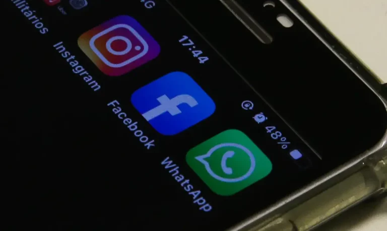 Facebook; Instagram; WhatsApp;