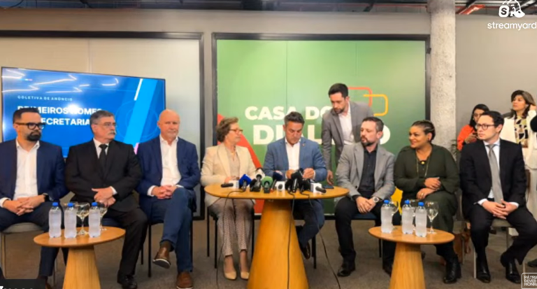 EM TEMPO REAL: Zucco apresenta secretários estaduais do futuro governo do RS